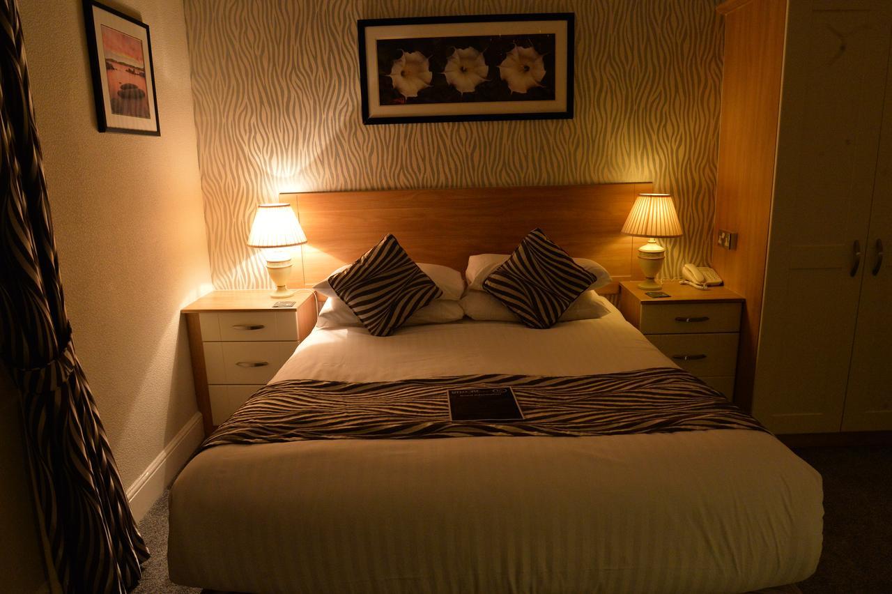Lauriston & Lawton Court Hotel Llandudno Exteriör bild
