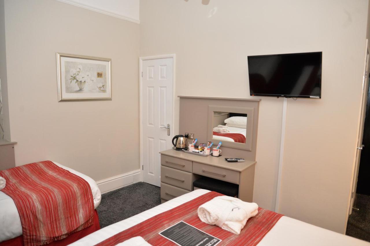 Lauriston & Lawton Court Hotel Llandudno Exteriör bild
